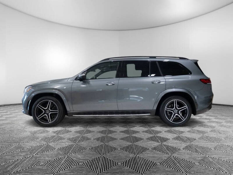 Used 2020 Mercedes-Benz GLS GLS580 with VIN 4JGFF8GE9LA240022 for sale in North Olmsted, OH