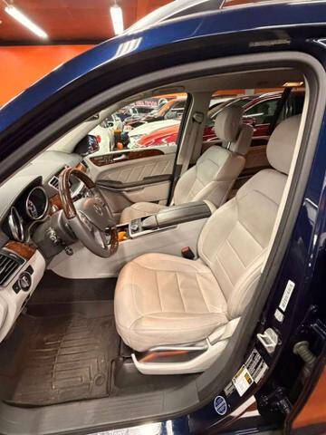 2015 Mercedes-Benz GL-Class GL 550 4MATIC