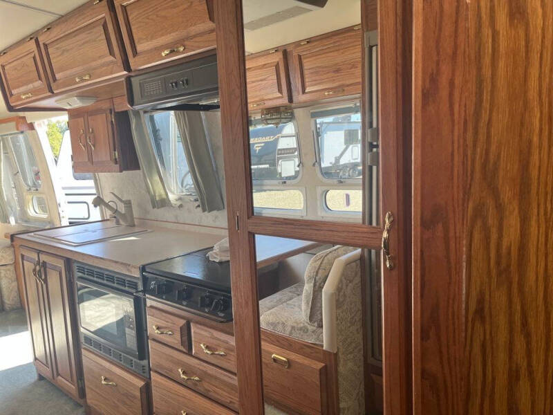 1996 Airstream Excella 1000