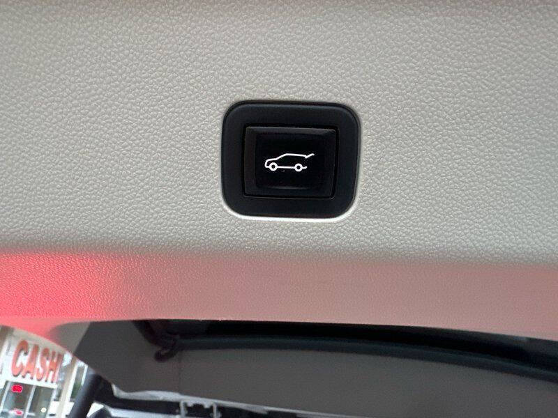 2021 Cadillac Escalade ESV Sport Platinum