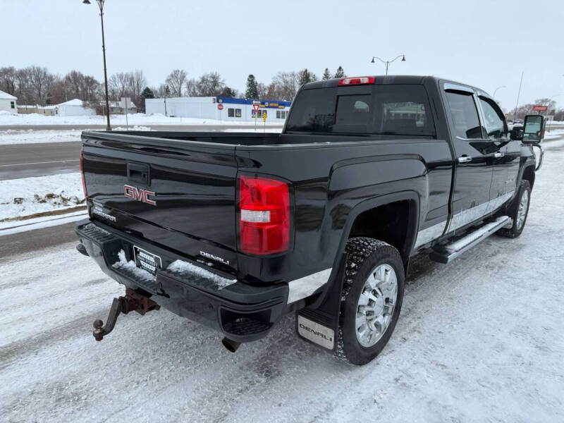 2017 GMC Sierra 2500HD Denali