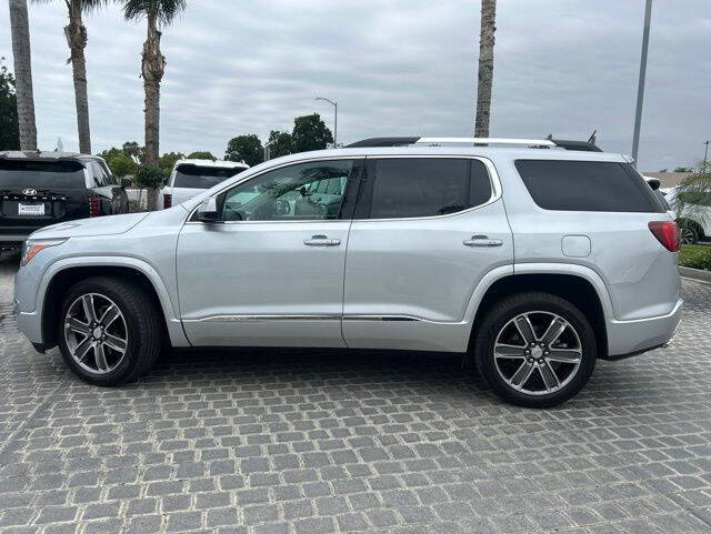 2017 GMC Acadia Denali