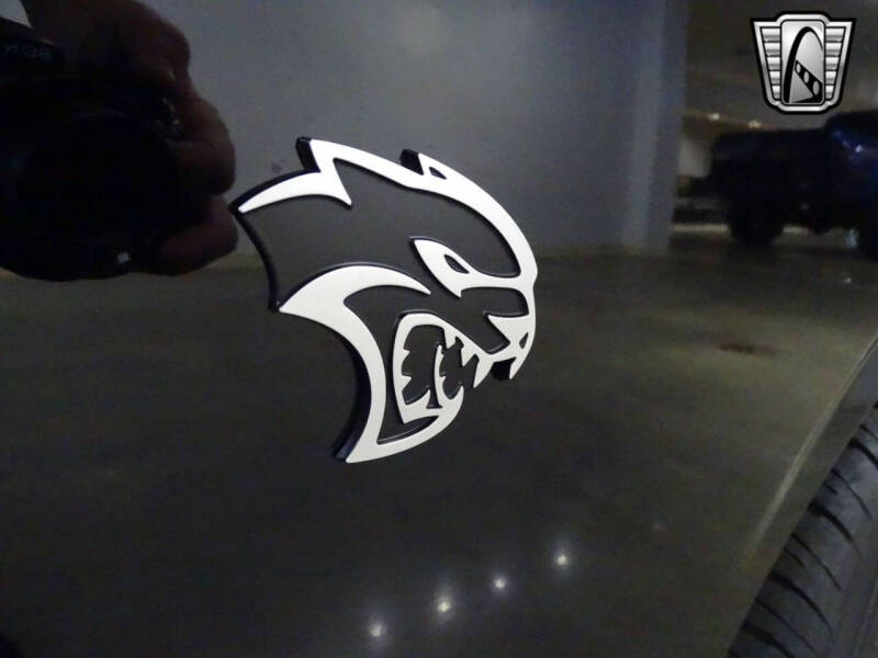 2015 Dodge Challenger SRT Hellcat