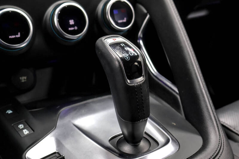 2020 Jaguar E-PACE P250