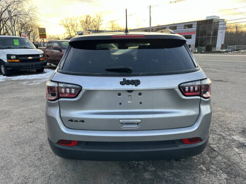 2022 Jeep Compass Altitude
