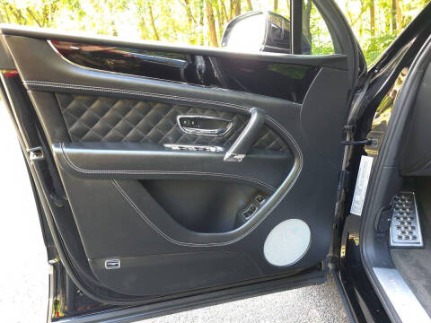 2020 Bentley Bentayga Hybrid