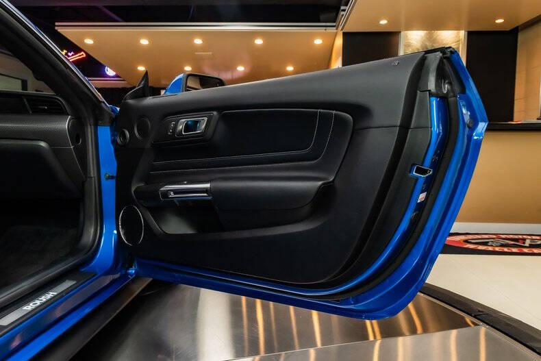 2021 Ford Mustang