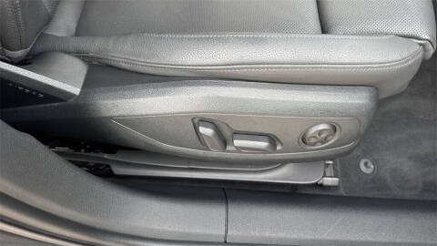 2017 Audi A4 2.0T quattro Prestige