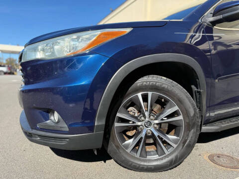 2016 Toyota Highlander XLE