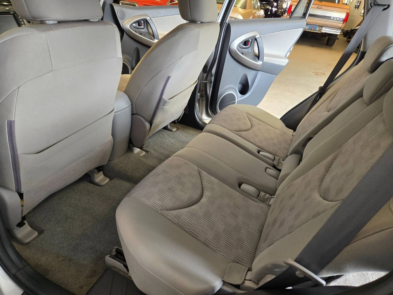 2011 Toyota RAV4 60