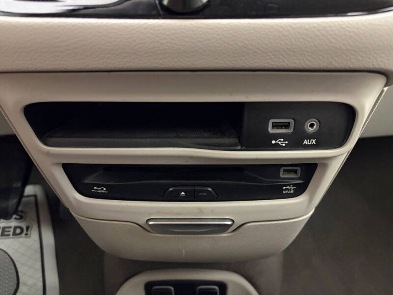 2018 Chrysler Pacifica Touring L Plus