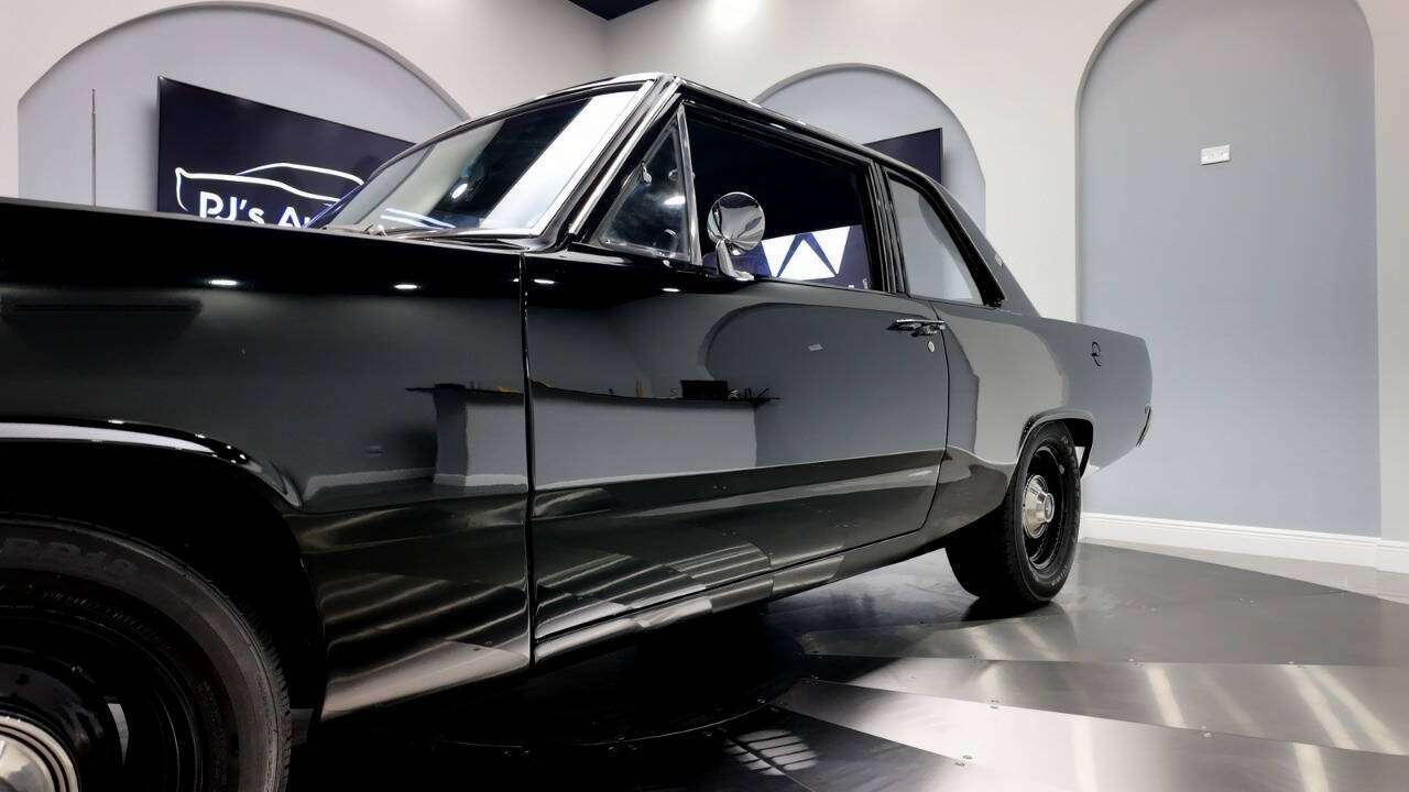 1968 Plymouth Valiant 29