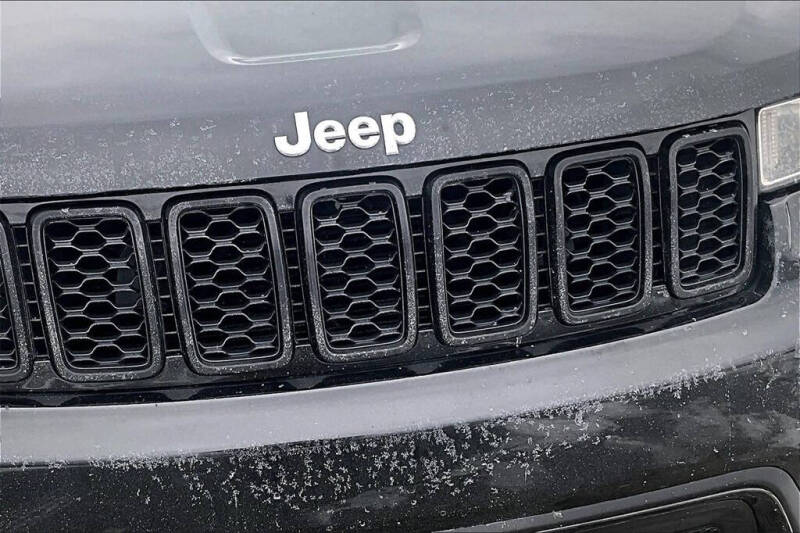 2017 Jeep Grand Cherokee Laredo