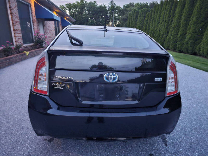 2014 Toyota Prius Two
