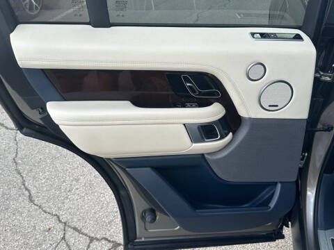 2020 Land Rover Range Rover P525 HSE