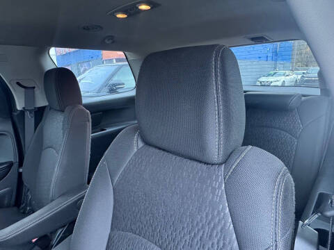 2014 GMC Acadia SLE-2