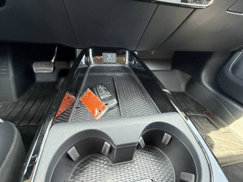 2021 Ford Mustang Mach-E Select