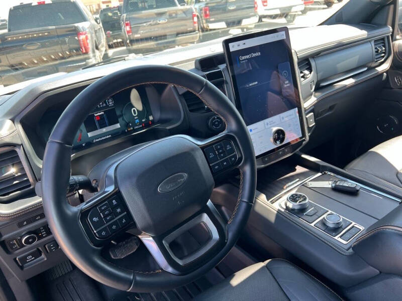 2024 Ford Expedition Platinum