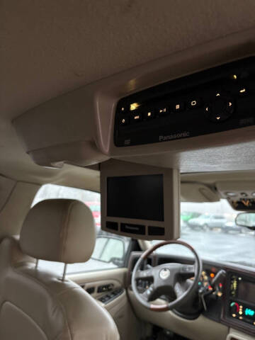 2005 Cadillac Escalade