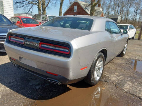 2015 Dodge Challenger SXT