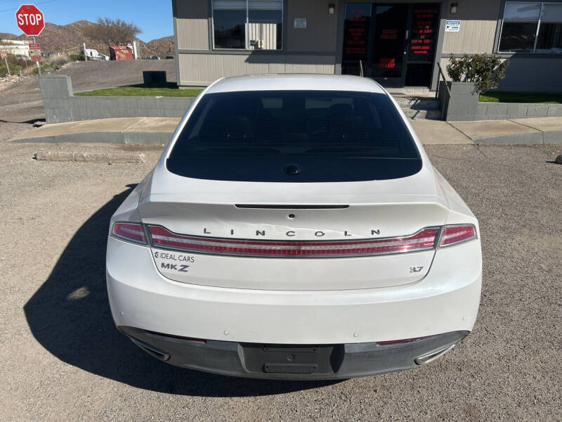 2014 Lincoln MKZ