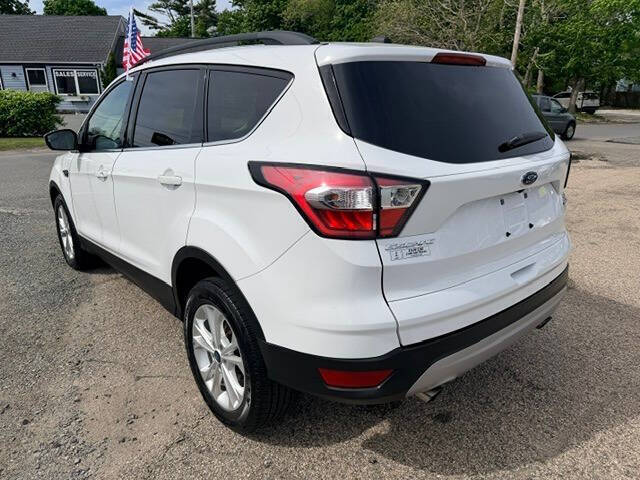 2018 Ford Escape SE