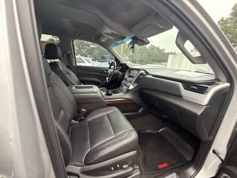 2017 GMC Yukon SLT