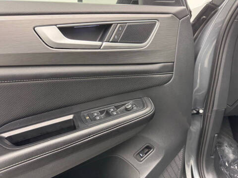 2024 Volkswagen Atlas Cross Sport SE 4Motion