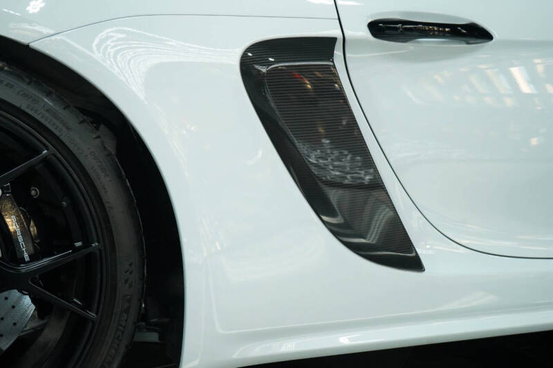 2023 Porsche 718 Cayman GT4 RS