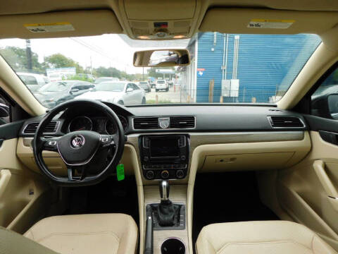 2016 Volkswagen Passat