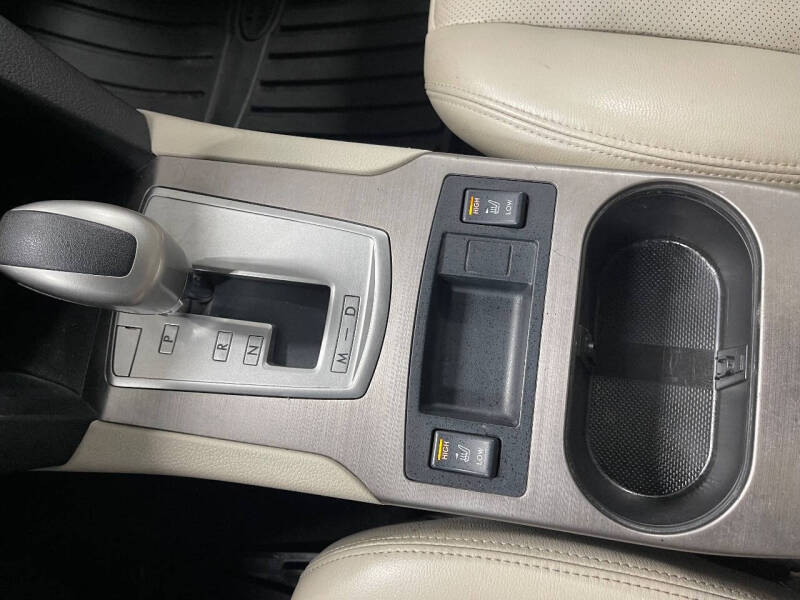 2011 Subaru Outback 2.5i Limited