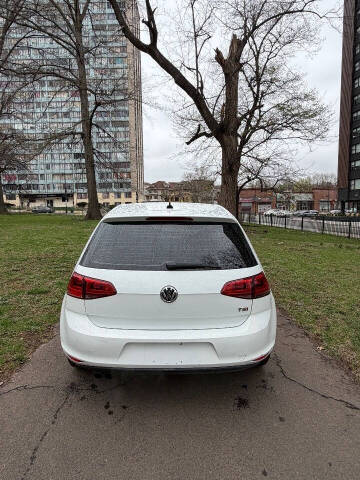 2015 Volkswagen Golf TSI S
