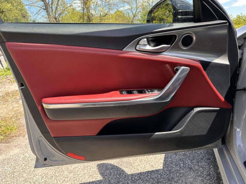 2022 Kia Stinger