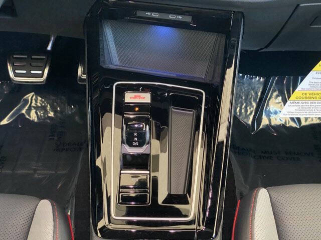 2025 Volkswagen Golf GTI Autobahn