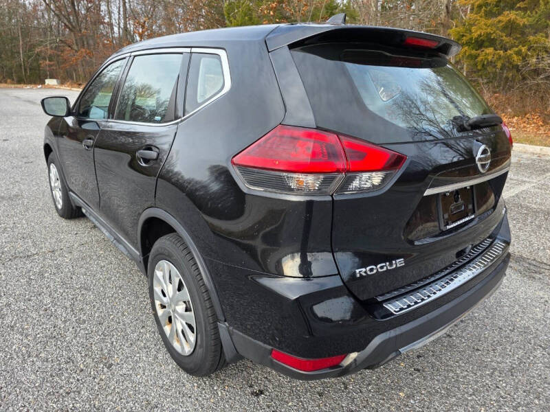 2018 Nissan Rogue S