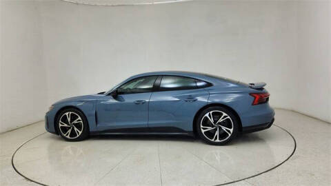 2022 Audi e-tron GT quattro Premium Plus