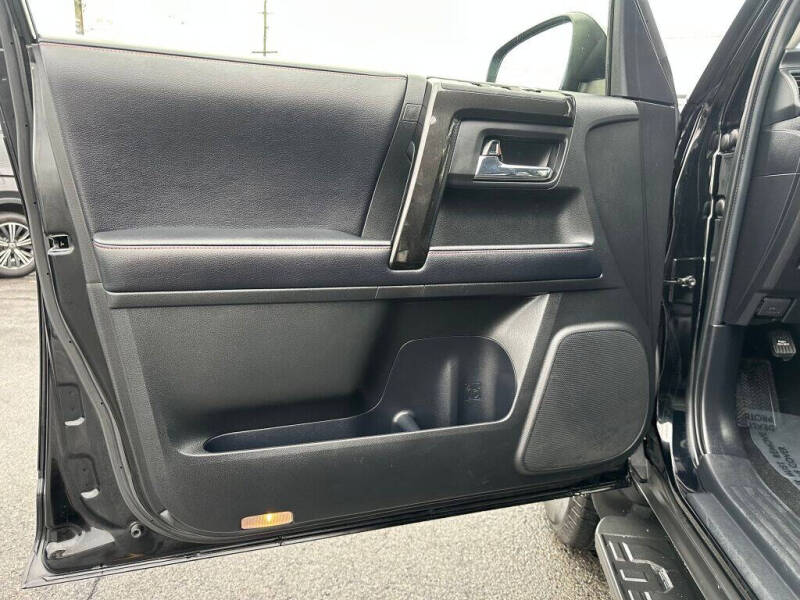 2019 Toyota 4Runner TRD Off-Road Premium