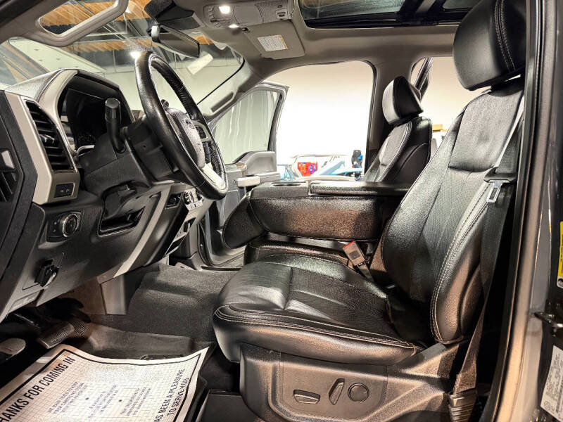 2021 Ford F-350 Super Duty Lariat