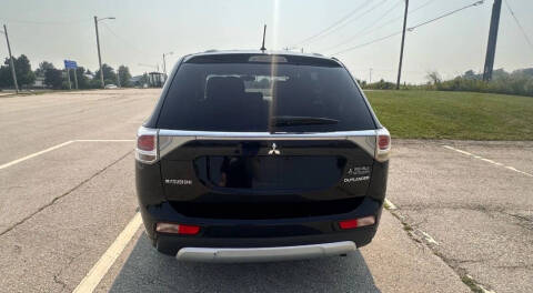 2015 Mitsubishi Outlander SE