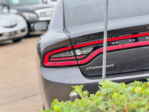 2019 Dodge Charger SXT