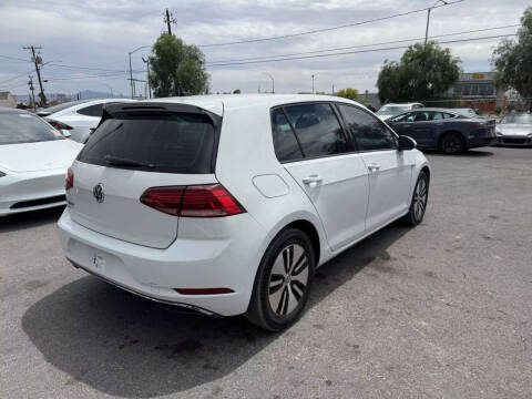 2019 Volkswagen e-Golf SE