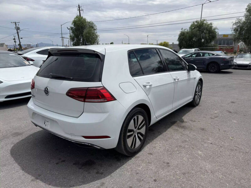 2019 Volkswagen e-Golf SE