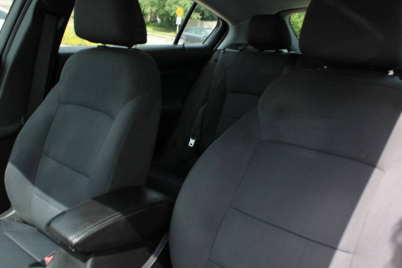2019 Chevrolet Cruze LT
