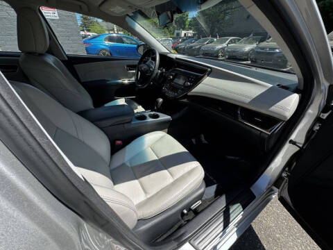 2013 Toyota Avalon XLE