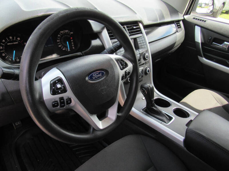 2014 Ford Edge SE
