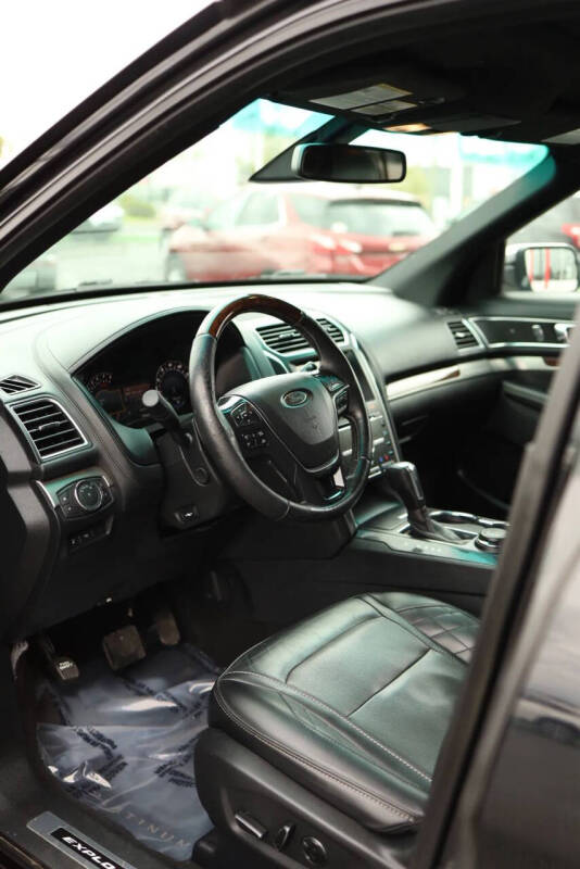 2016 Ford Explorer Platinum