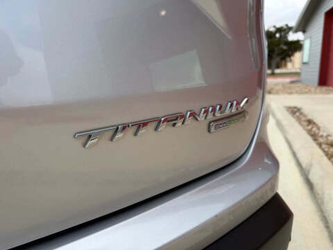 2019 Ford Edge Titanium