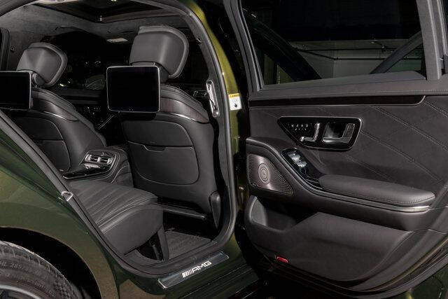 2025 Mercedes-Benz S-Class AMG S 63 E Performance