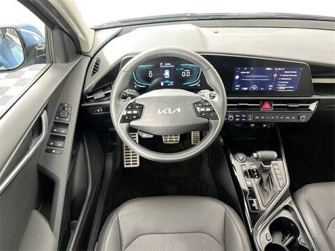 2023 Kia Niro EX Touring