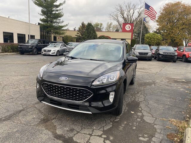 2020 Ford Escape SEL